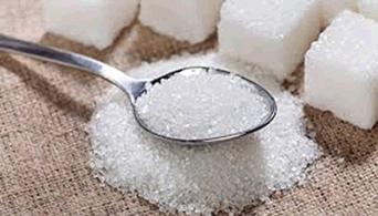 دراسة تحذر من أن الإكثار من تناول السكر يساهم في تطور بعض أنواع السرطان
