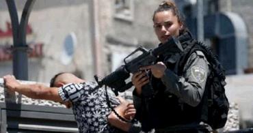 العدو الصهيونى يستهدف الأطفال الفلسطينيين بشكل متعمد