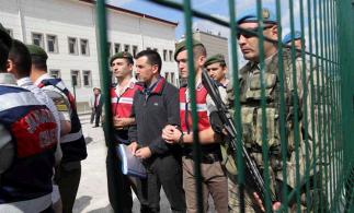 تركيا تصدر مذكرات توقيف ضد أكثر من 260 شخصا بتهمة مناصرة غولن