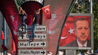 أكاديمي كويتي: تركيا استعادت توازنا مفقودا بين الإسلام والديمقراطية